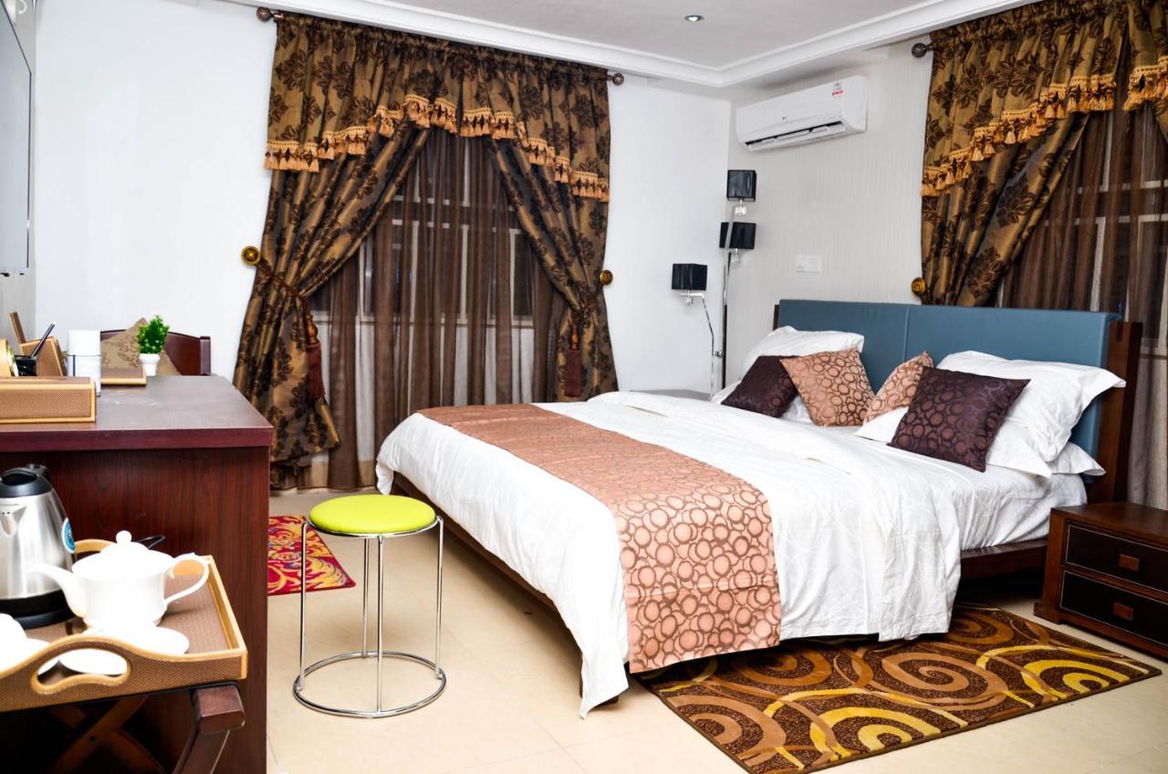 Crystal House International Hotel Ilorin Exteriör bild